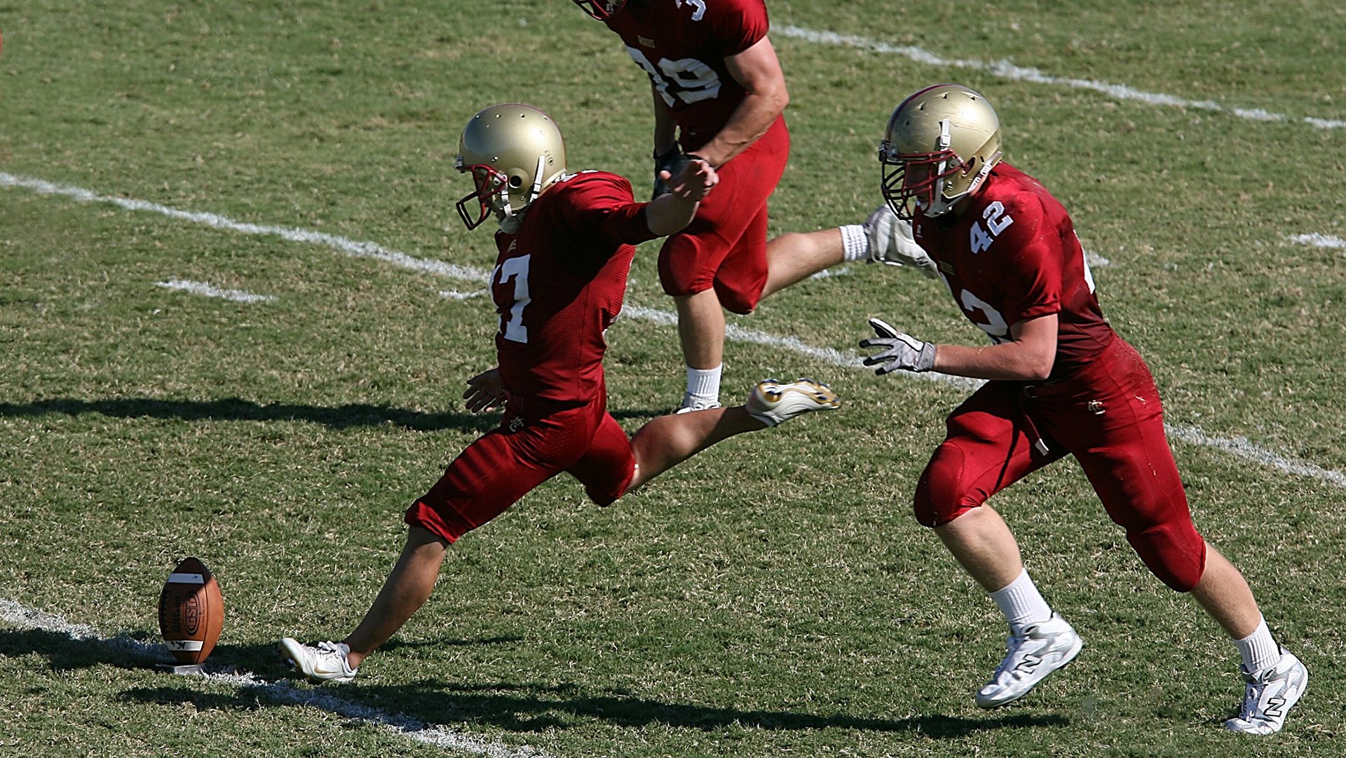 九游app下载中心-车队培训：年轻车手的成长路径，车手培训需要多长时间